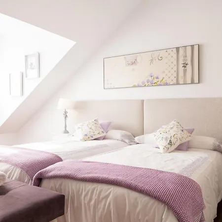 Stylish With A Pool Apartman *