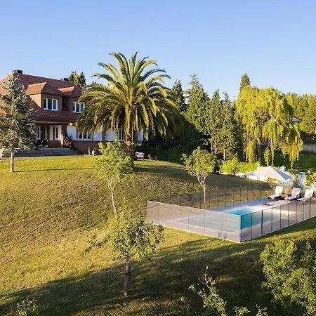 Apartman Stylish With A Pool